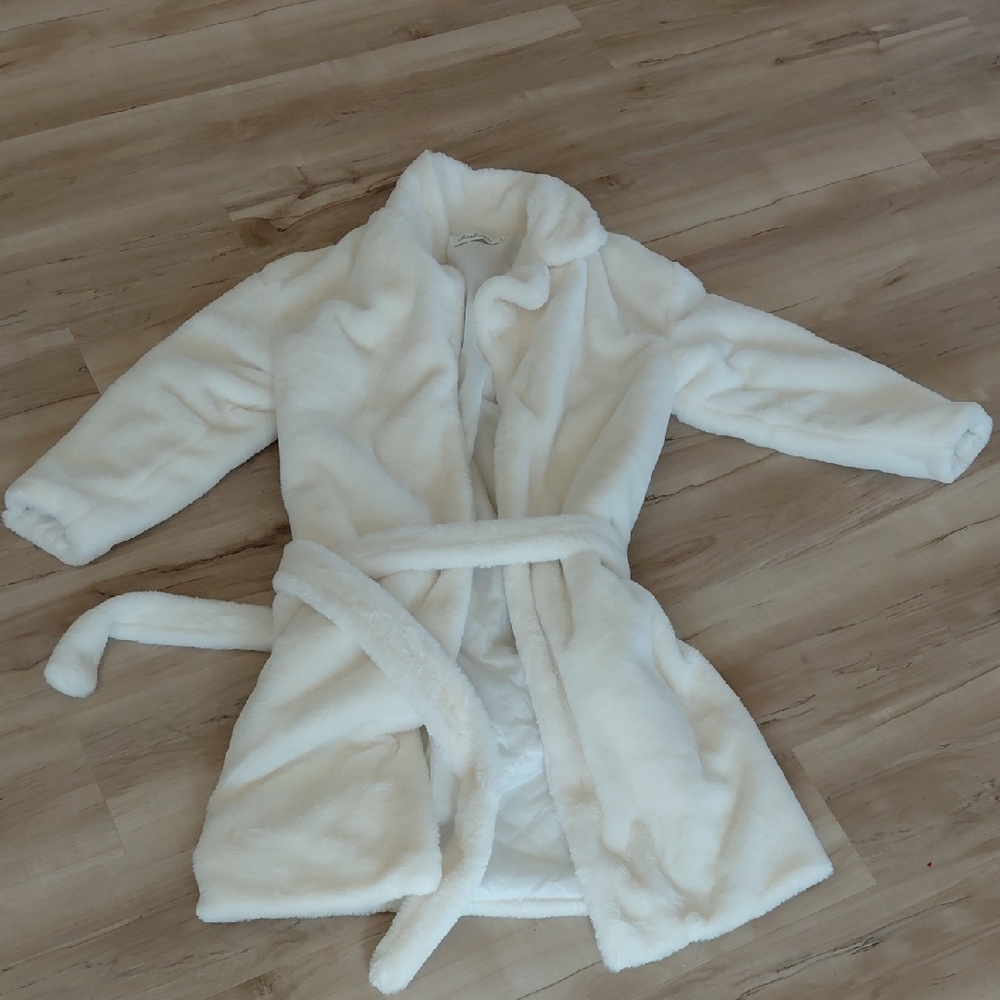 Womens Size Medium Faux Fur Coat